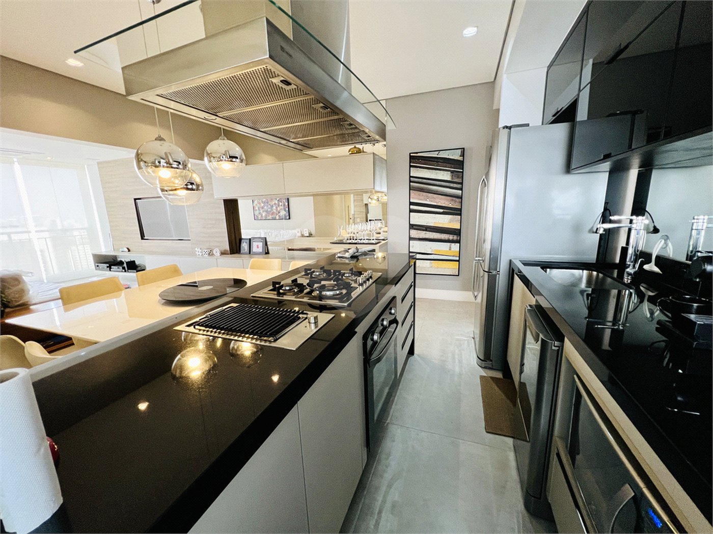 Apartamento venda / locação Vila Nova Conceição, 80m², andar alto, 1 suíte e 2 vagas