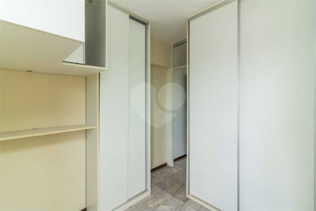 Duplex. 10 minutos para o Metrô