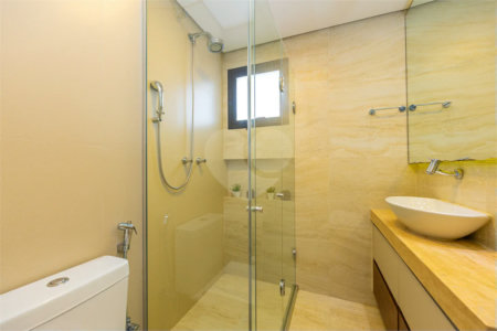 Apartamento à venda com 3 quartos, sendo 1 suíte, em Chácara Santo Antônio, São Paulo, SP