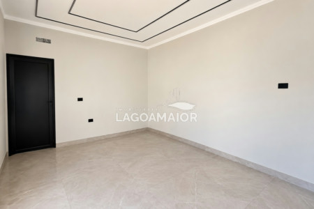 Casa à venda ou para alugar com 4 quartos, sendo 2 suítes, no Centro, Três Lagoas - MS