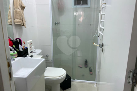 Apartamento à venda Campo Belo, 74 m², 3 dormitórios, 1 suíte, varanda gourmet, 2 vagas, depósito
