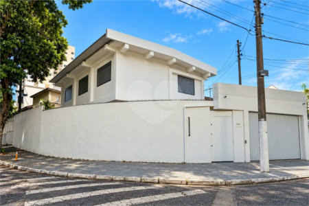 Casa á venda com 253 m² - Jardim da Saúde