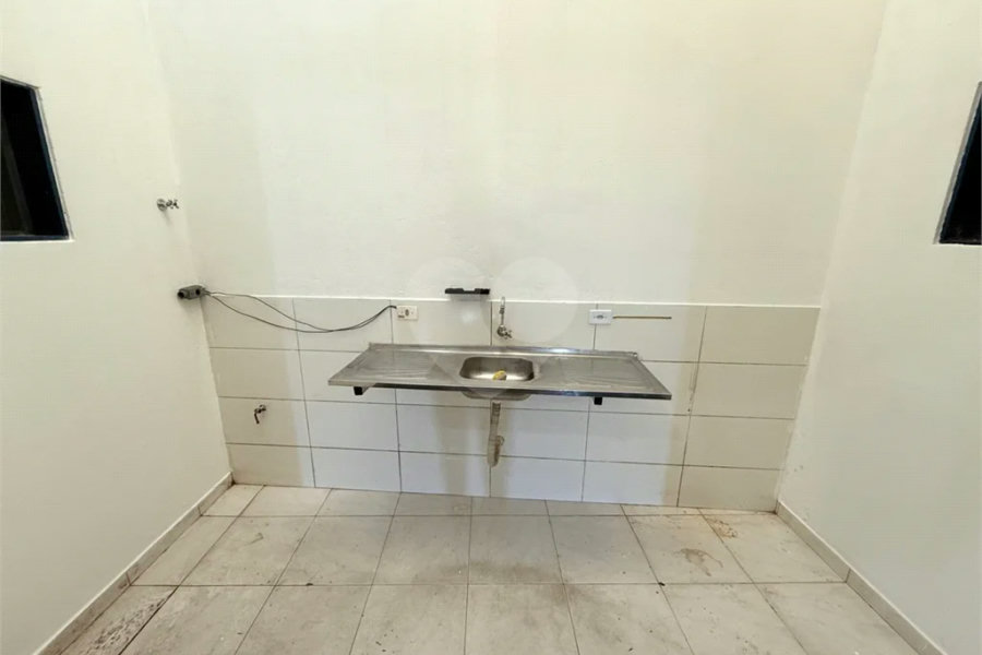 Salão Comercial para alugar no Bairro Água Branca