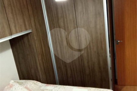 Apartamento no Condomínio Mont Everest.