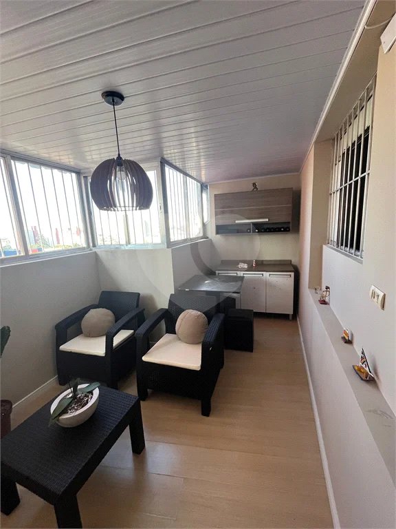 Apartamento à venda com 55m² - Próximo aos metrôs Liberdade e Sé