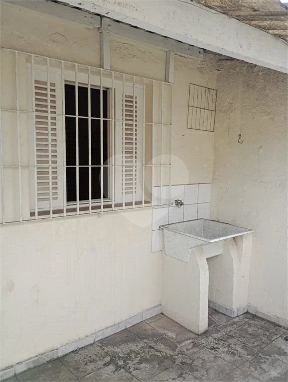 PREDIO COM 2 CASAS NO SACOMÃ