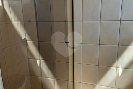 Apartamento à venda com 3 quartos, sendo 1 suíte, em Santo Amaro, São Paulo, SP