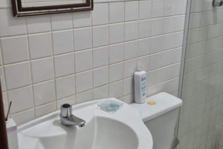 Casa à venda com 5 quartos, sendo 3 suítes, em Real, Praia Grande - SP