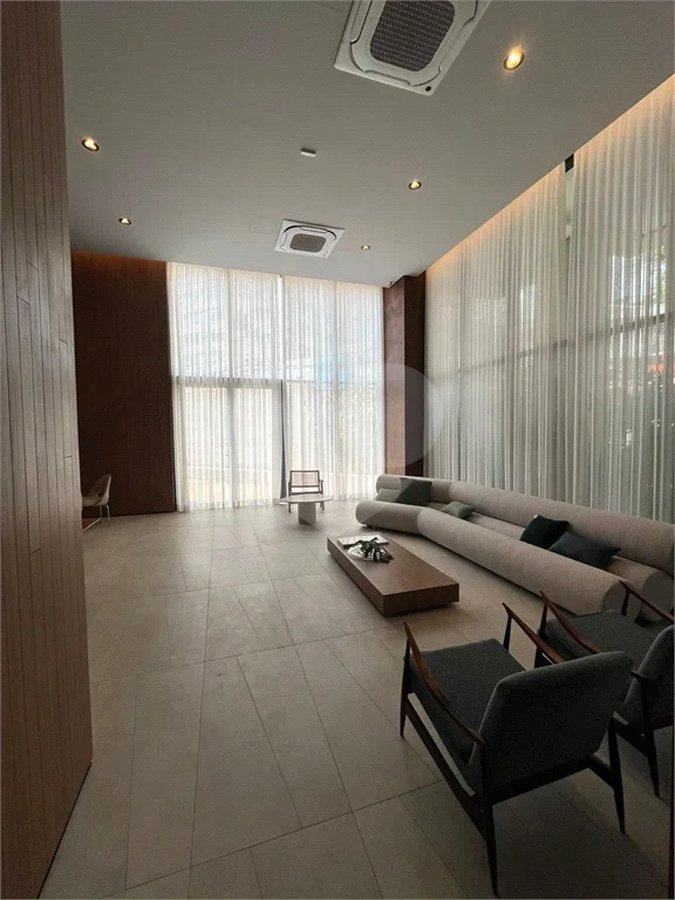 Apartamento à venda com 4 suítes em Cerqueira César, São Paulo, SP