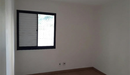 Apartamento à venda com 3 quartos, sendo 1 suíte,  em Morumbi, São Paulo, SP