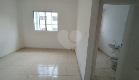 Sala à venda com 1 quarto em Santa Efigênia, São Paulo, SP