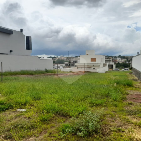 Terreno à Venda no Condomínio Faber IV – São Carlos/SP
