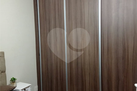 Apartamento com 2 dormitórios