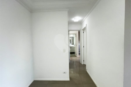 Apartamento à venda com 2 quartos, sendo 1 suíte, em Alto da Boa Vista, São Paulo, SP