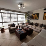 APARTAMENTO BAIRRO PARAÍSO COM 146 M² ÚTEIS - 2 VAGAS.