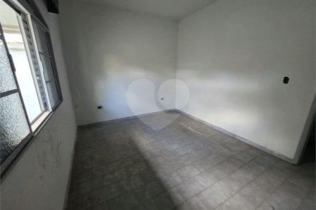 Casa Térrea à venda Jd. Nova São Carlos, 2 dormitórios