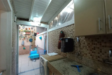 Casa à venda com 3 quartos, sendo 1 suíte,  em Jardim Esmeralda, São Paulo, SP
