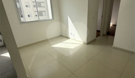 Apartamento à venda com 2 quartos em Jaraguá, São Paulo, SP
