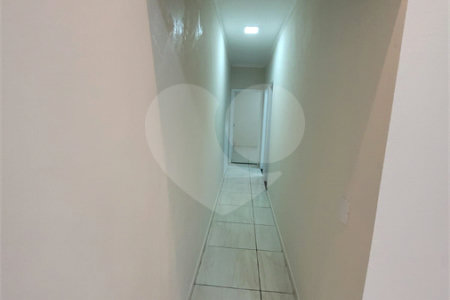 SUA CASA NOVA ESPERA POR VOCÊ!