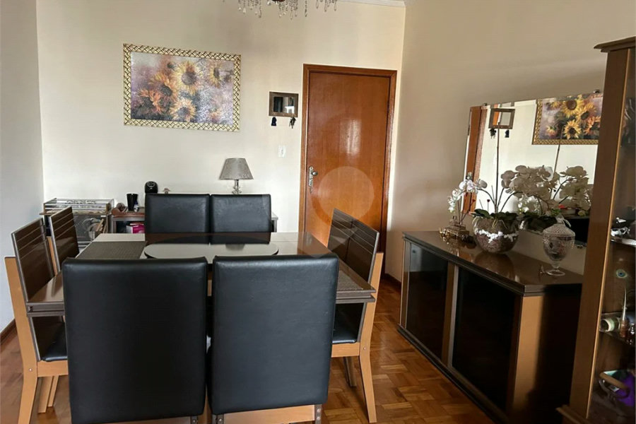 Apartamento amplo com 02 dormitórios, 01 suíte