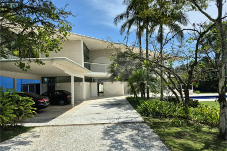 Casa a venda ou locação no Tamboré 1
