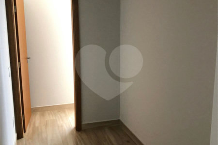 Casa à venda com 3 suítes no condomínio Parque Faber IV, São Carlos - SP