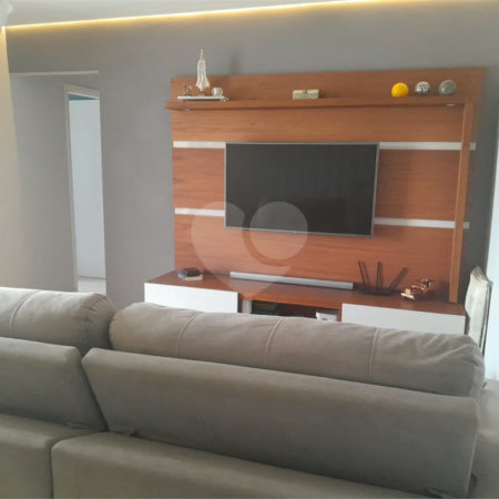 Apartamento à venda com 3 quartos, sendo 1 suíte,  em Jardim Bandeirantes, Louveira, SP