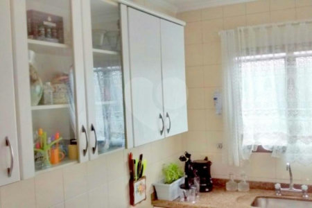 Belo Apartamento a Venda na Agua Rasa