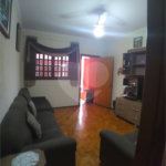 Casa + salão comercial na Vila Vista Alegre