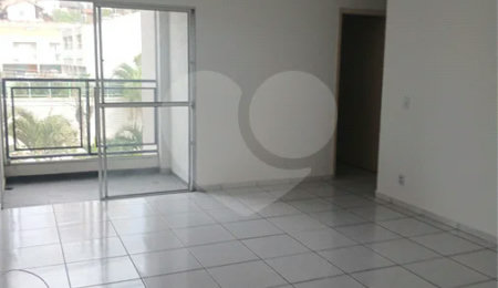 Apartamento para alugar com 3 quartos, sendo 1 suíte,  em Parque Santana, Mogi das Cruzes, SP
