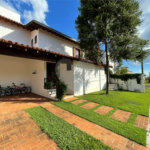 CASA CONDOMINIO DAMHA II
