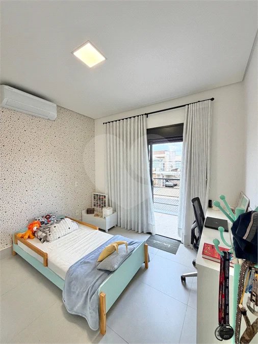 Casa à venda com 3 quartos, sendo 1 suíte, no condomínio Gran Ville São Venâncio, Itupeva - SP