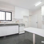Apartamento com 150m², 3 dormitórios, sendo 1 suíte, 3 vagas de garagem, à venda no Tatuapé.