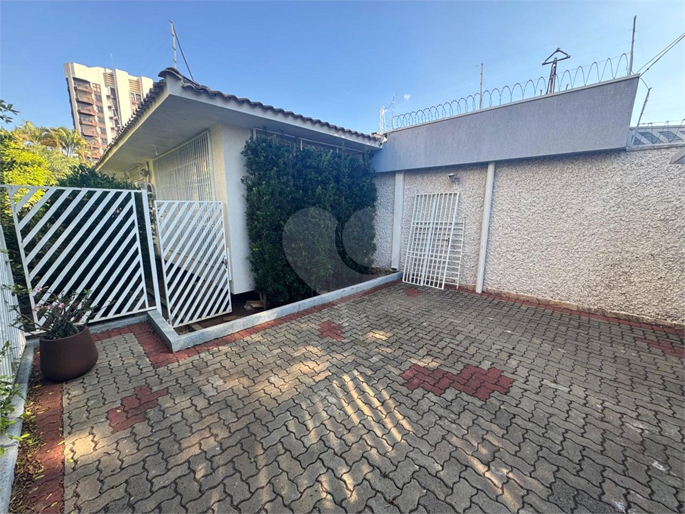 Casa com 4 quartos próxima á Santa Casa