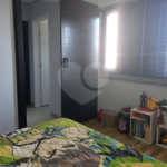 Sobrado à venda com 5 quartos, sendo 3 suítes, em Residencial Jatobás, Louveira, SP