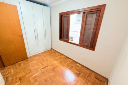 Casa à venda com 3 quartos, sendo 1 suíte,  em Jardim Olympia, São Paulo, SP