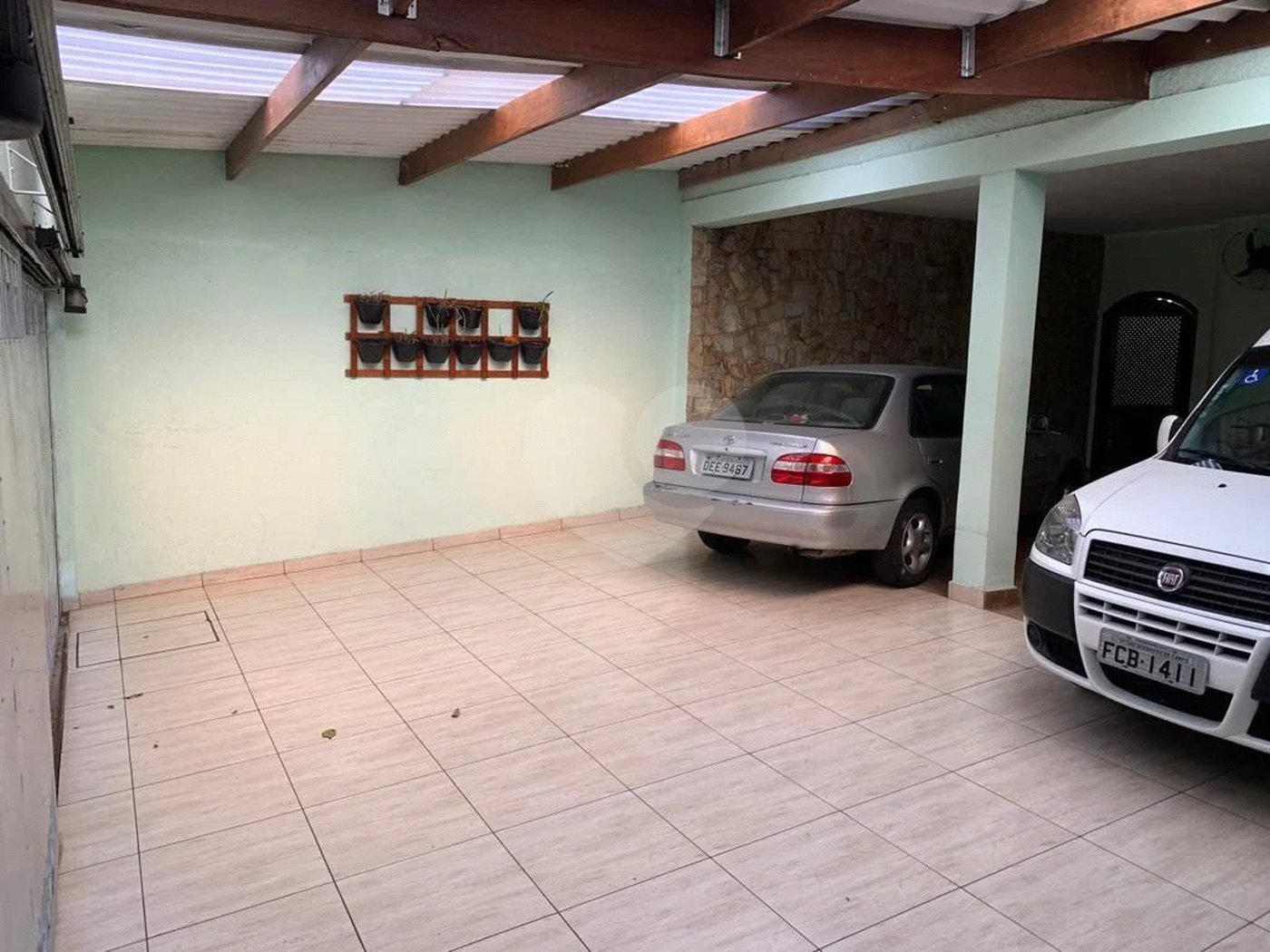 Casa à venda em São Caetano do Sul, 3 quartos (1 suíte), 5 garagens