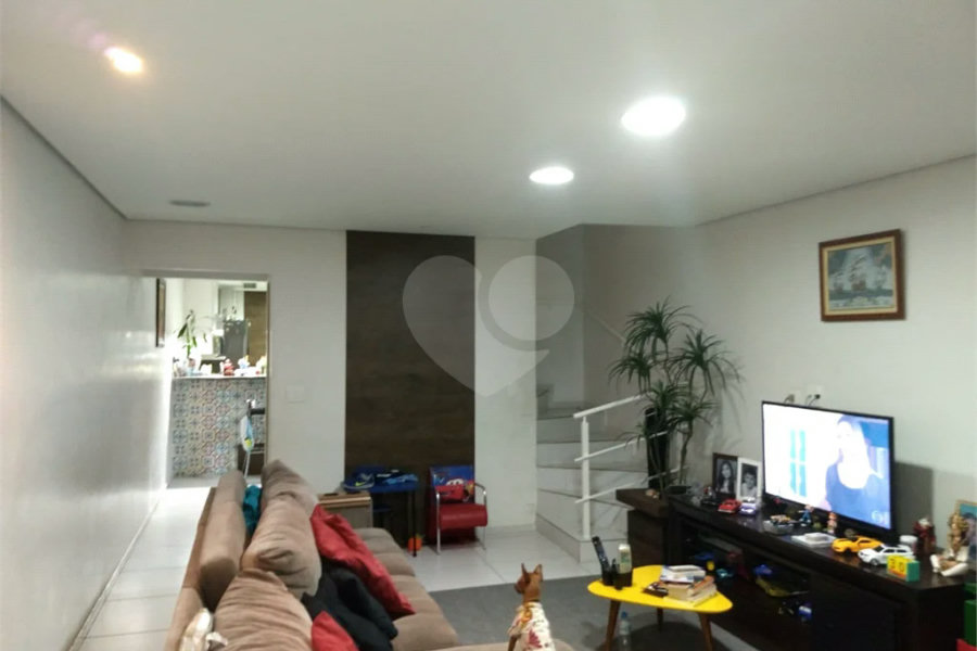 Sobrado à Venda com 250m² - Vila Matilde