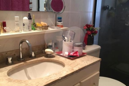 Apartamento com 3 quartos