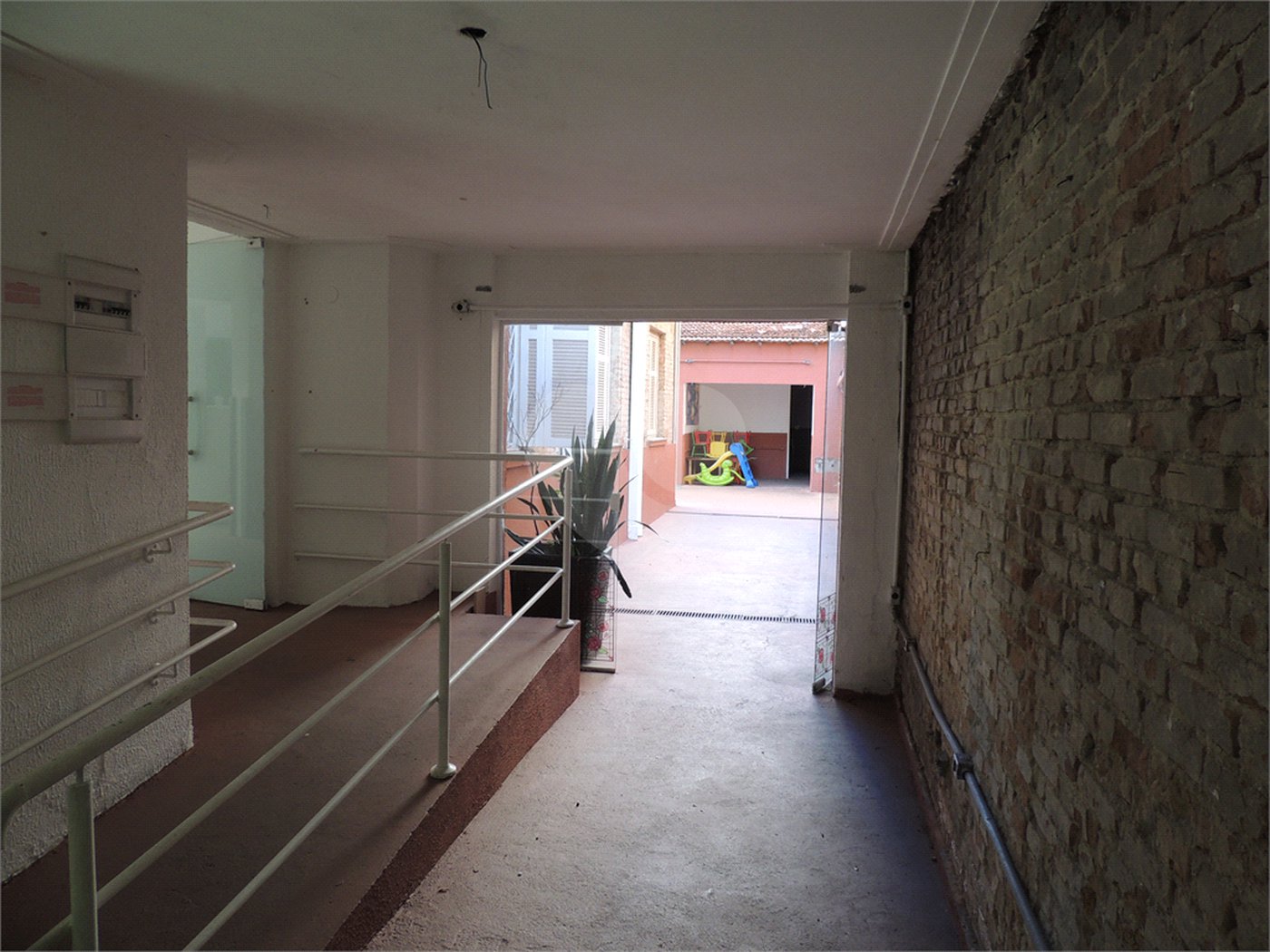 Excelente Casa Térrea Comercial em Região Nobre !!!