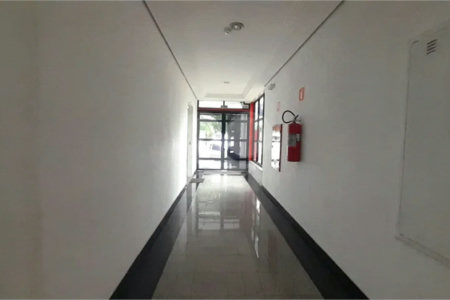 **SALA COMERCIAL DE 80 M² NO BAETA NEVES | EXCELENTE CUSTO-BENEFÍCIO E LOCALIZAÇÃO ESTRATÉGICA**