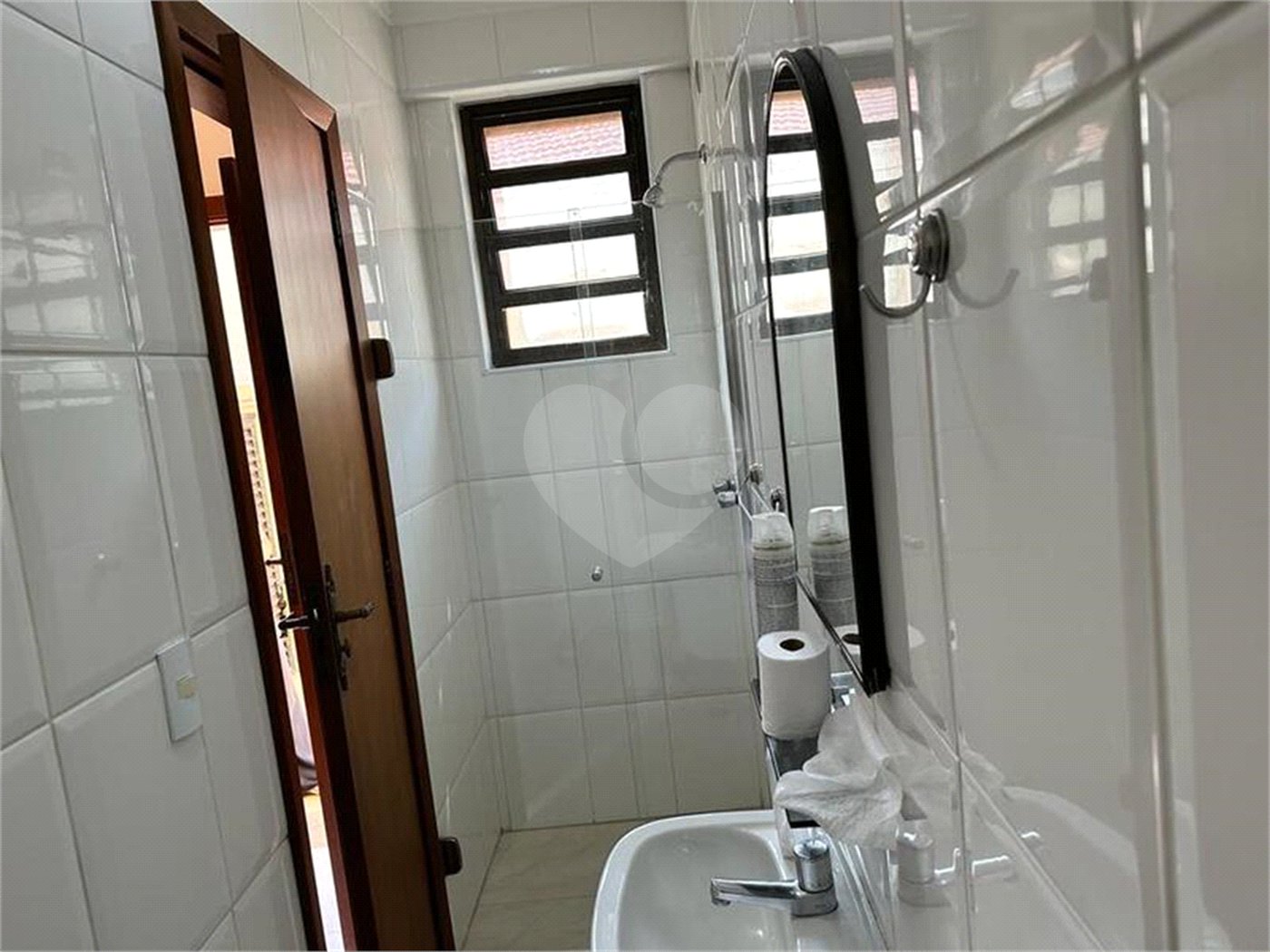 Sobrado com 5 dorm. sendo 2 suites