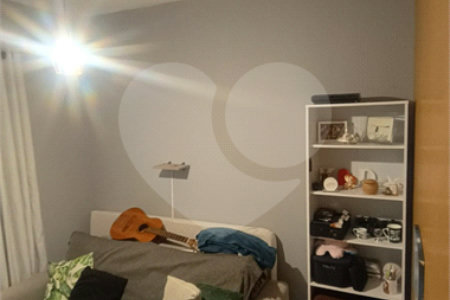 Apartamento a Venda - 2 dormitórios - Jd. Colonial