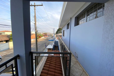 Casa no Jardim Hikare