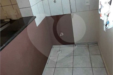 Apartamento no Condomínio Residencial Jardim das Torres