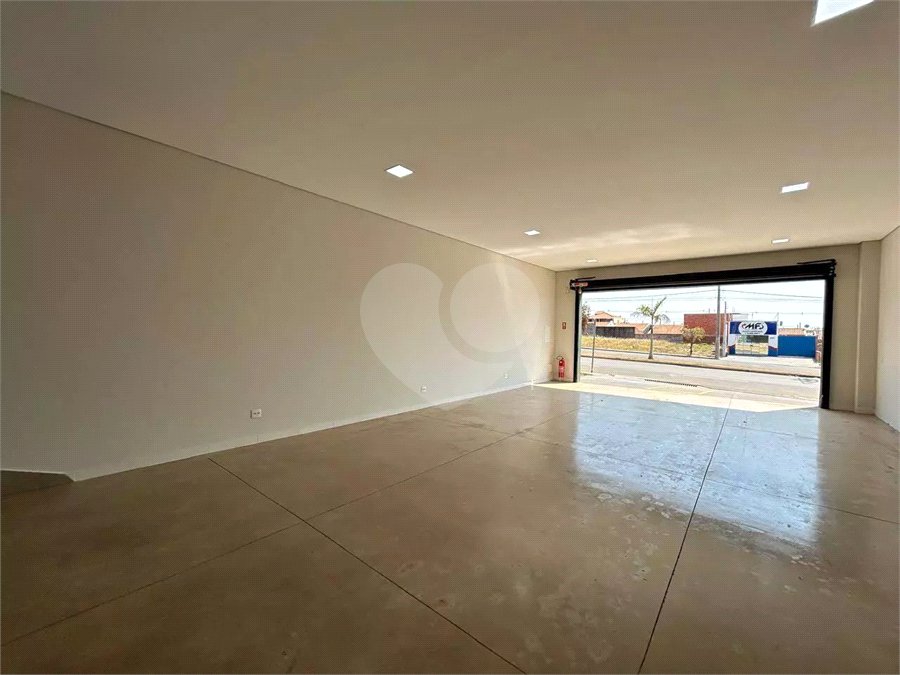 SALÃO COMERCIAL 285 m² COM MEZANINO PARA LOCAÇÃO / VENDA