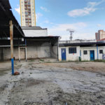 Aluga-se imóvel comercial na Zona Sul com 1500 m2