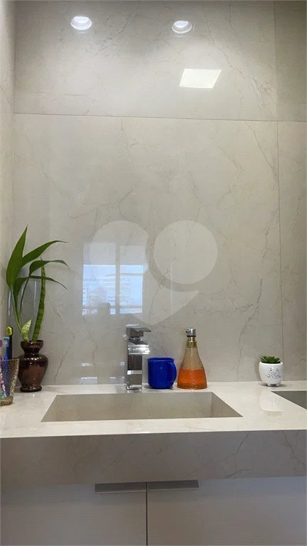 Condomínio Clube Apartamento Varanda gourmet 2 dormitórios sendo 1 suíte 1 vagas.