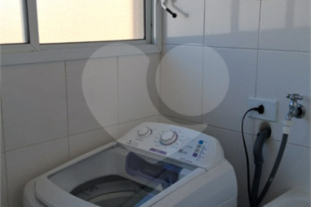 Apartamento na Vila Mascote | 1 dormitório | 1 vaga | Varanda