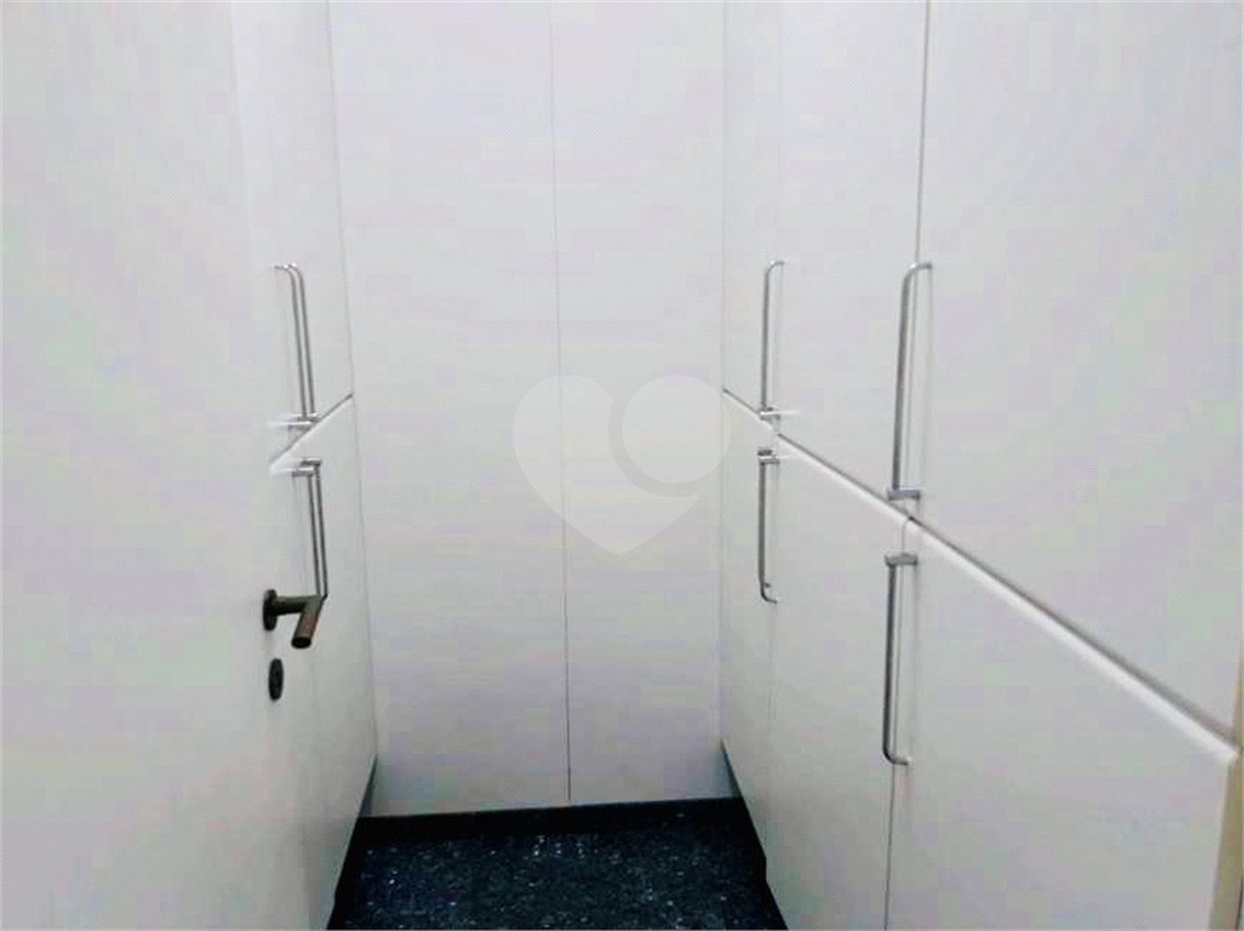 Apartamento à venda na Saúde de 500m² com 5 dormitórios, 4 suítes e 5 vagas